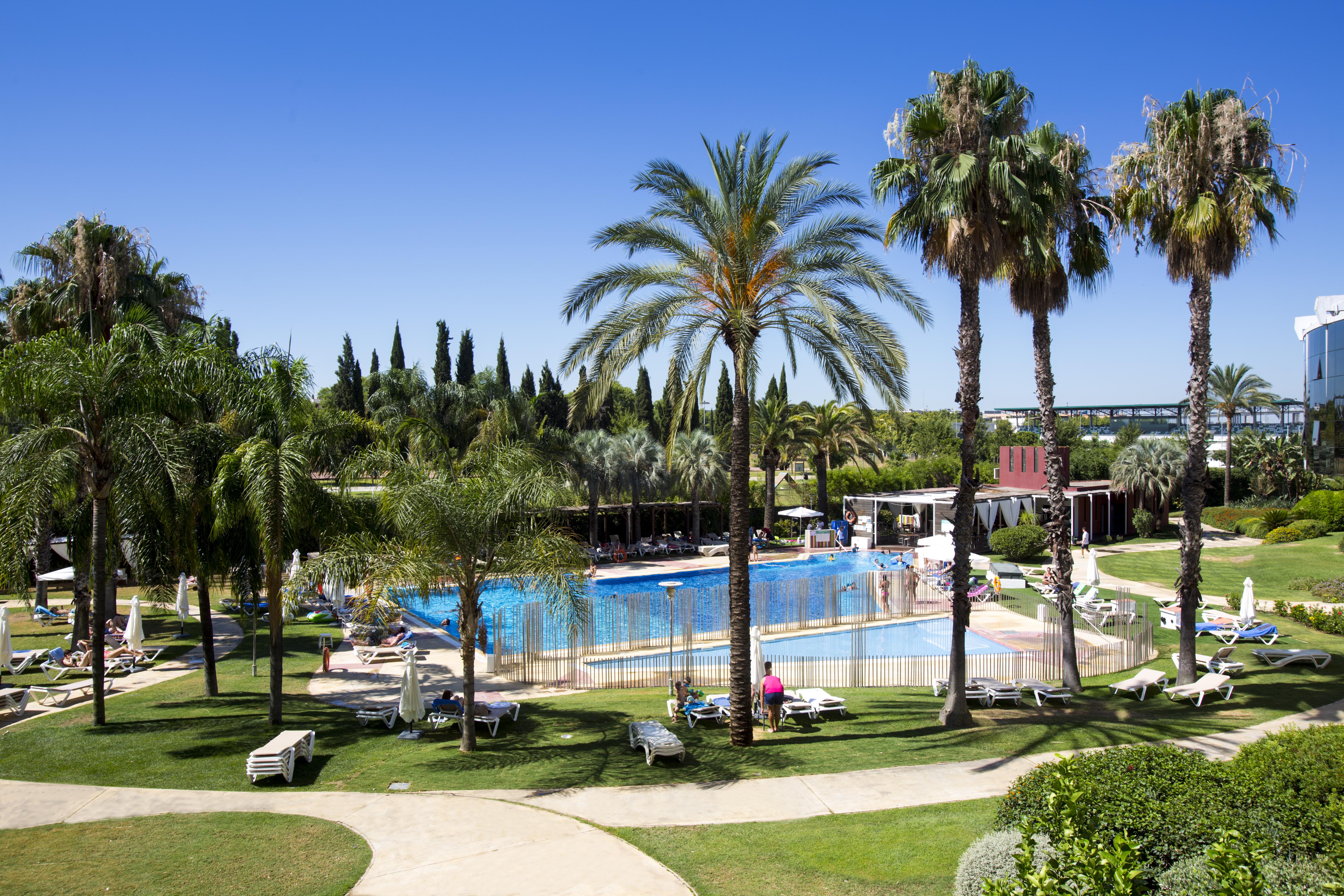 Silken Al-Andalus Palace Hotel Seville Exterior photo